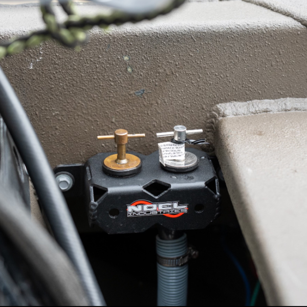 Dual Drain Plug Holder